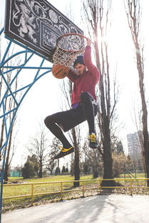 米兰体育赛事-中国篮球人的信仰从不退缩，中国篮球的骄傲